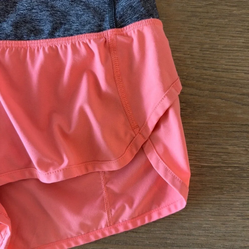 Lululemon Run: Speed Short *Block-It Pocket-Grapefruit-Style‎ # W7789S-Size 4